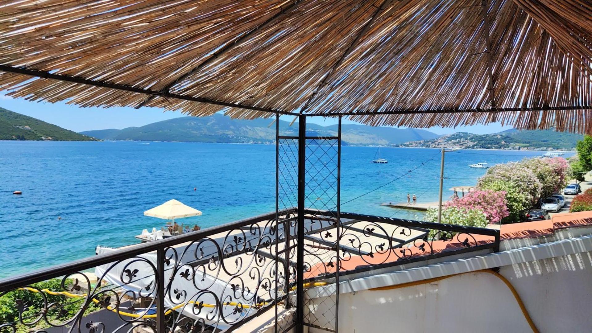 Apartment Sm Herceg Novi Exterior foto